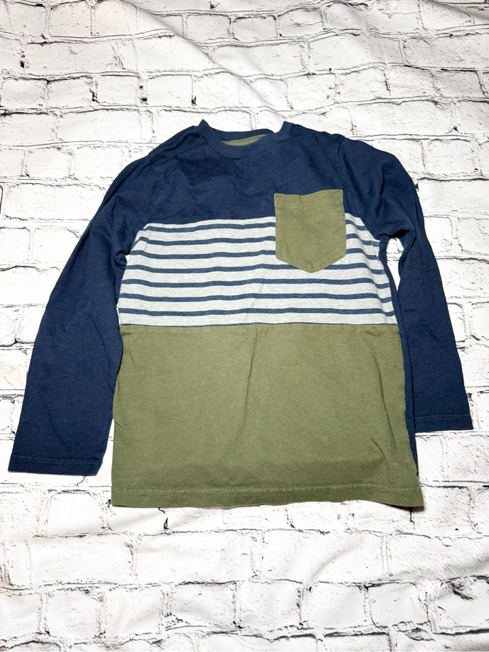 365 kids. Long sleeve size 8